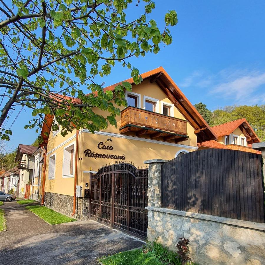 Casa Rasnoveana Ngoại thất bức ảnh