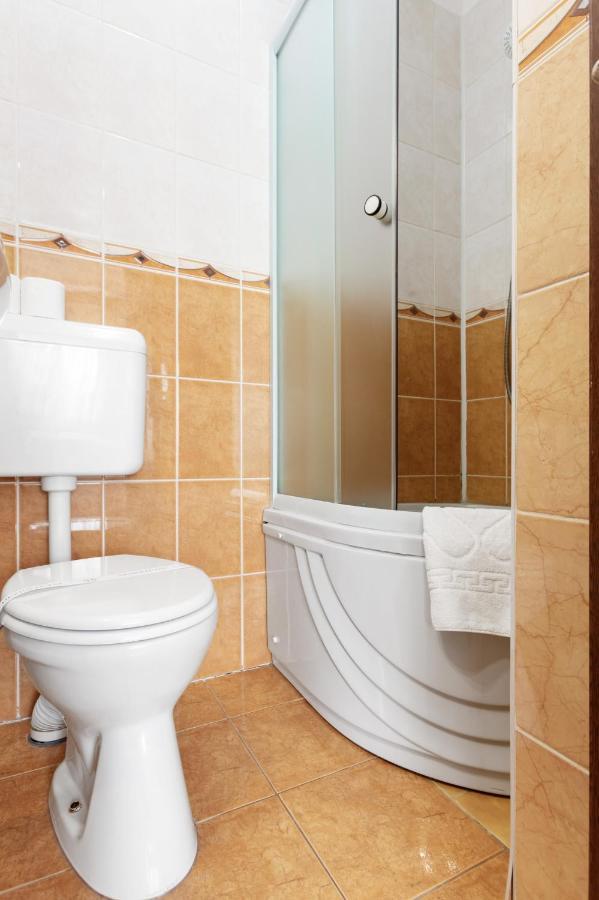 Casa Rasnoveana Ngoại thất bức ảnh